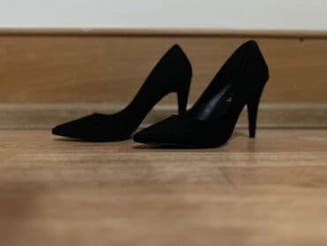 Tuflilər, Ölçü: 38, rəng - Qara, Yeni lalafo.az -da Tuflilər, Ölçü: 38, rəng - Qara, Yeni