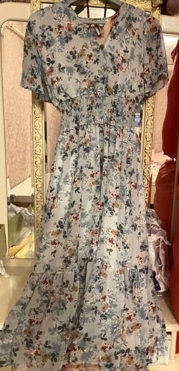 Gül naxışlı maxi donlar - Stil: Zərif, romantik üslubda maxi uzunluq lalafo.az -da Gül naxışlı maxi donlar - Stil: Zərif, romantik üslubda maxi uzunluq