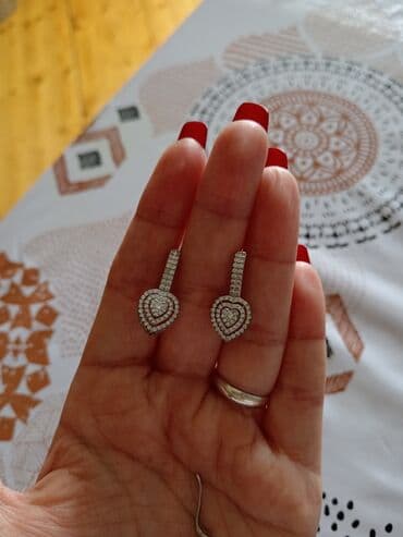 Sırğa, Gümüş, Ünvandan götürmə lalafo.az -da Sırğa, Gümüş, Ünvandan götürmə