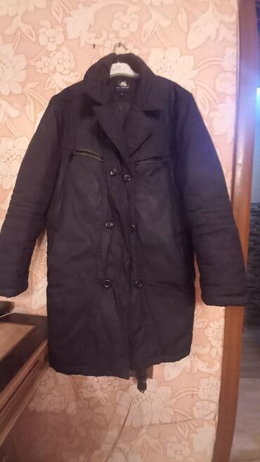 Kişi üçün uzun gödəkçə/palto tipli üst geyimi. - Rəng: tünd (qara). - lalafo.az -da Kişi üçün uzun gödəkçə/palto tipli üst geyimi. - Rəng: tünd (qara). -