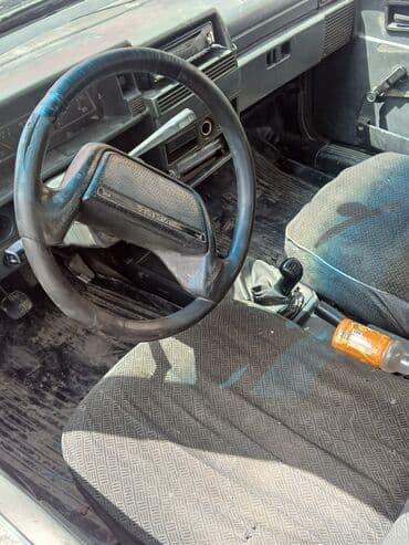 Lada Samara (VAZ-21099) sedan - Korpus: 4 qapı, qırmızı rəng, arxa lalafo.az -da Lada Samara (VAZ-21099) sedan - Korpus: 4 qapı, qırmızı rəng, arxa