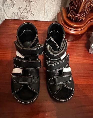 Ortopedik ayaqqabılar, Ölçü: 30, Oğlan üçün lalafo.az -da Ortopedik ayaqqabılar, Ölçü: 30, Oğlan üçün