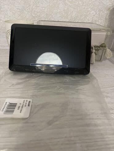 Коробка от духов Killian. Новая. Цвет тёмно- синий. Можно носить как lalafo.az -da Коробка от духов Killian. Новая. Цвет тёмно- синий. Можно носить как