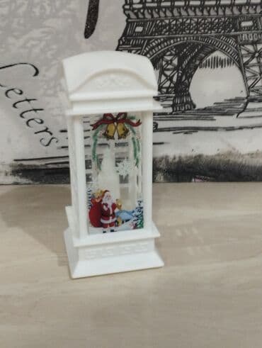 Yeni il temalı dekorativ fənər - Rəng: ağ gövdə - Dizayn: Şaxta baba lalafo.az -da Yeni il temalı dekorativ fənər - Rəng: ağ gövdə - Dizayn: Şaxta baba