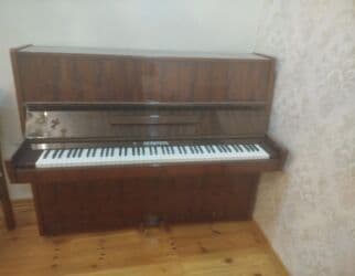 Piano lalafo.az -da Piano