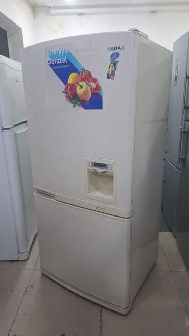 2 qapılı Samsung Soyuducu Satılır, rəng - Ağ, Dispenserli lalafo.az -da 2 qapılı Samsung Soyuducu Satılır, rəng - Ağ, Dispenserli