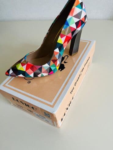 Tuflilər, Ölçü: 40, Yeni lalafo.az -da Tuflilər, Ölçü: 40, Yeni