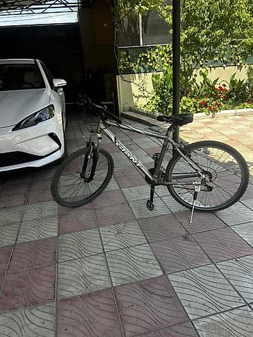 Giant marka dağ velosipedi - Çərçivə: yüngül alaşımlı, “Giant” lalafo.az -da Giant marka dağ velosipedi - Çərçivə: yüngül alaşımlı, “Giant”