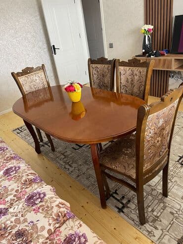Qonaq otağı üçün, İşlənmiş, Oval masa, 6 stul lalafo.az -da Qonaq otağı üçün, İşlənmiş, Oval masa, 6 stul