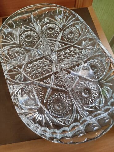 Xrustal çərəz qabı Kəsilmiş naxışlı şüşə/bohem tipli servis qabı - lalafo.az -da Xrustal çərəz qabı Kəsilmiş naxışlı şüşə/bohem tipli servis qabı -