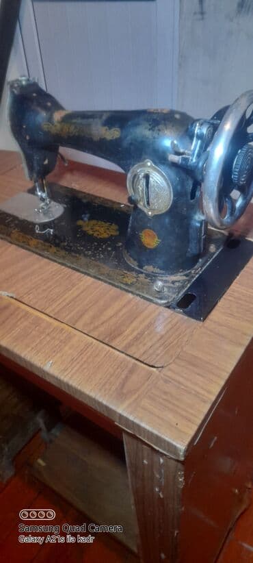 Mexaniki tikiş maşını və ağac masası - Klassik tip mexaniki tikiş lalafo.az -da Mexaniki tikiş maşını və ağac masası - Klassik tip mexaniki tikiş