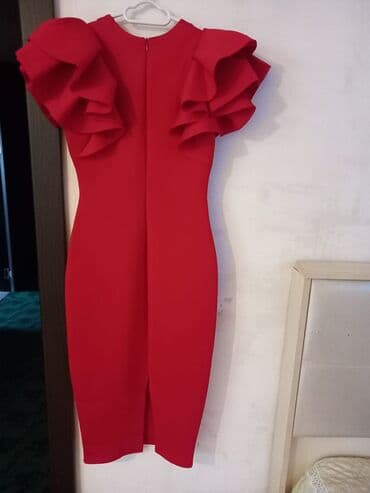 Cəmi 1dəfə həridə geyinilib36 razmer baha alınıb 70azn satılır real lalafo.az -da Cəmi 1dəfə həridə geyinilib36 razmer baha alınıb 70azn satılır real