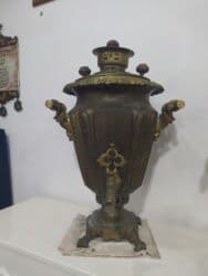 Antik samovar – bürünc korpuslu, dekorativ relyefli dizayn Məhsulun lalafo.az -da Antik samovar – bürünc korpuslu, dekorativ relyefli dizayn Məhsulun