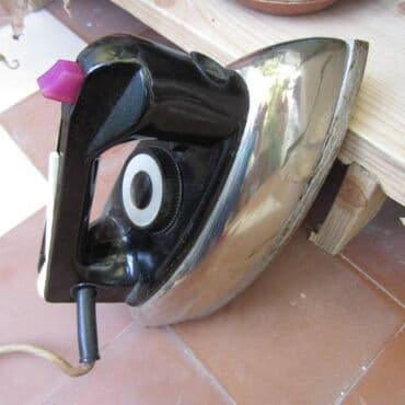 Продаю утюги в раб сост 15 ман .Забирать у м Низами lalafo.az -da Продаю утюги в раб сост 15 ман .Забирать у м Низами