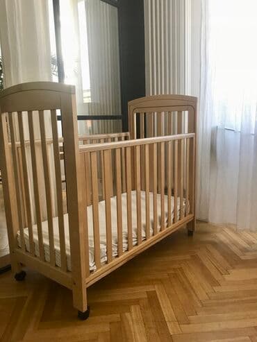 Oğlan və qız üçün, İşlənmiş, Dördbucaq, Beşik, Dəstsiz, Matras ilə lalafo.az -da Oğlan və qız üçün, İşlənmiş, Dördbucaq, Beşik, Dəstsiz, Matras ilə