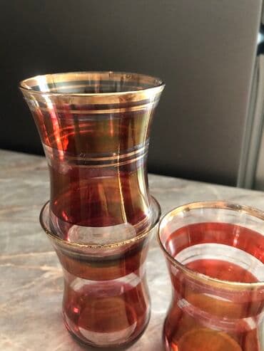 Armudu stəkanlar, rəng - Qızılı, Şüşə lalafo.az -da Armudu stəkanlar, rəng - Qızılı, Şüşə