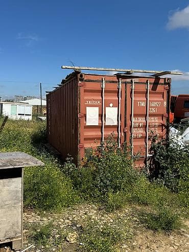 Konteyner. 3200azn. ölcü 243 sm x 606 sm x 250 sm hündürlük. İci lalafo.az -da Konteyner. 3200azn. ölcü 243 sm x 606 sm x 250 sm hündürlük. İci