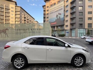 Toyota Corolla: 1.6 l | 2013 il Sedan lalafo.az -da Toyota Corolla: 1.6 l | 2013 il Sedan