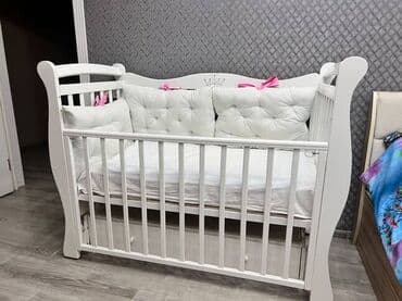 Oğlan və qız üçün, İşlənmiş, Beşik, Matras ilə lalafo.az -da Oğlan və qız üçün, İşlənmiş, Beşik, Matras ilə