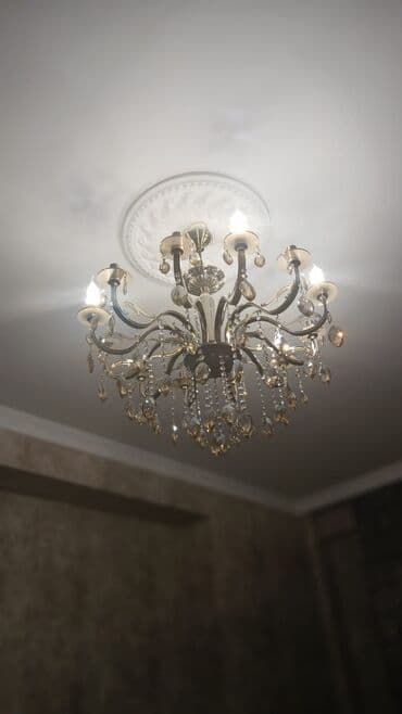 Çılçıraq, 10 və daha çox lampa, Metal lalafo.az -da Çılçıraq, 10 və daha çox lampa, Metal