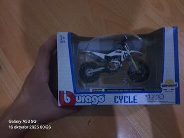 Ucu bir yerde 100 manat tek tek satilir lalafo.az -da Ucu bir yerde 100 manat tek tek satilir