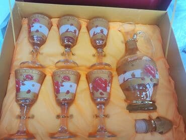 Məhsul: Şüşə qrafin və badə dəsti + bəzəkli keramika boşqab - Qutu lalafo.az -da Məhsul: Şüşə qrafin və badə dəsti + bəzəkli keramika boşqab - Qutu