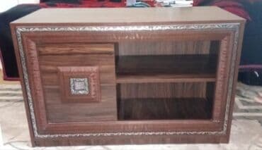 Qonaq otağı mebel dəsti Tərkibi: - Şkaf-vitrin: Şüşə qapılı, daxili lalafo.az -da Qonaq otağı mebel dəsti Tərkibi: - Şkaf-vitrin: Şüşə qapılı, daxili