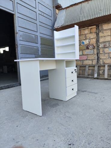 Столы для директора на заказ: Ağ rəngli funksional manikür masası - Üst hissədə üç səviyyəli açıq at lalafo.az — 3 Столы для директора на заказ: Ağ rəngli funksional manikür masası - Üst hissədə üç səviyyəli açıq — 3