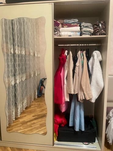 Kupe, 2 qapılı Düz dolab, Qarderob, paltar dolabı lalafo.az -da Kupe, 2 qapılı Düz dolab, Qarderob, paltar dolabı