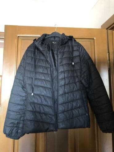 Qara rəngli, yüngül şişmə qadın/palto tipli qış jaketi. - Material lalafo.az -da Qara rəngli, yüngül şişmə qadın/palto tipli qış jaketi. - Material