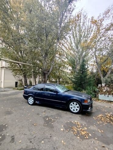 BMW 3 series: 2 l | 1992 il Sedan lalafo.az -da BMW 3 series: 2 l | 1992 il Sedan