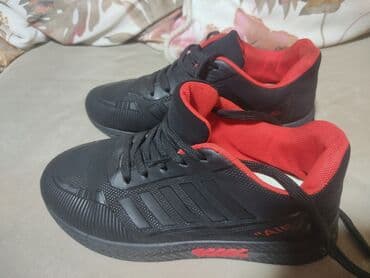 Ölçü: 39, rəng - Ağ, İşlənmiş lalafo.az -da Ölçü: 39, rəng - Ağ, İşlənmiş