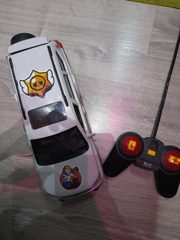 Pultlu masin möhkəm keyfiyyətli materiali var .az oynadilib .batareya lalafo.az -da Pultlu masin möhkəm keyfiyyətli materiali var .az oynadilib .batareya