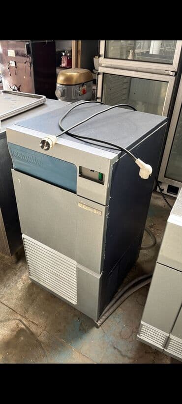 Günlük 50 kq, Kartla ödəniş, İşlənmiş lalafo.az -da Günlük 50 kq, Kartla ödəniş, İşlənmiş