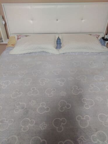 İşlənmiş, İkinəfərlik çarpayı, Bazasız, Matras ilə, Siyirməsiz, Azərbaycan lalafo.az -da İşlənmiş, İkinəfərlik çarpayı, Bazasız, Matras ilə, Siyirməsiz, Azərbaycan