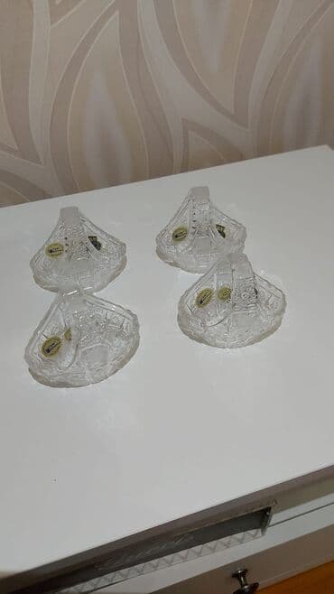 Şüşə süfrə aksesuarları dəsti - 4 ədəd dekorativ şüşə qab - Kəsim lalafo.az -da Şüşə süfrə aksesuarları dəsti - 4 ədəd dekorativ şüşə qab - Kəsim