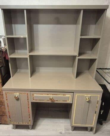 Табуретки: Журнальный стол, Б/у, Нераскладной, Дерево, Прямоугольный стол at lalafo.az — 1 Табуретки: Журнальный стол, Б/у, Нераскладной, Дерево, Прямоугольный стол — 1