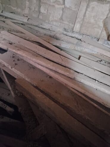 Odun satılır Üzərində qapılarda verilir. Gəncədə yerlesir lalafo.az -da Odun satılır Üzərində qapılarda verilir. Gəncədə yerlesir