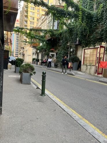 Tattoo Hub studiosunda tam əşyalı boş otaq var İsdər tattoo üçün lalafo.az -da Tattoo Hub studiosunda tam əşyalı boş otaq var İsdər tattoo üçün