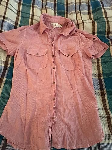 Yay rubaşkası H&M. Ölçü S. Yaxşı vəziyyətdə. Çatdırılma yalnız lalafo.az -da Yay rubaşkası H&M. Ölçü S. Yaxşı vəziyyətdə. Çatdırılma yalnız