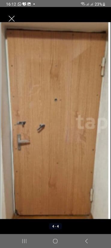 İşlənmiş Giriş qapısı Glazok ilə, Ünvandan götürmə lalafo.az -da İşlənmiş Giriş qapısı Glazok ilə, Ünvandan götürmə