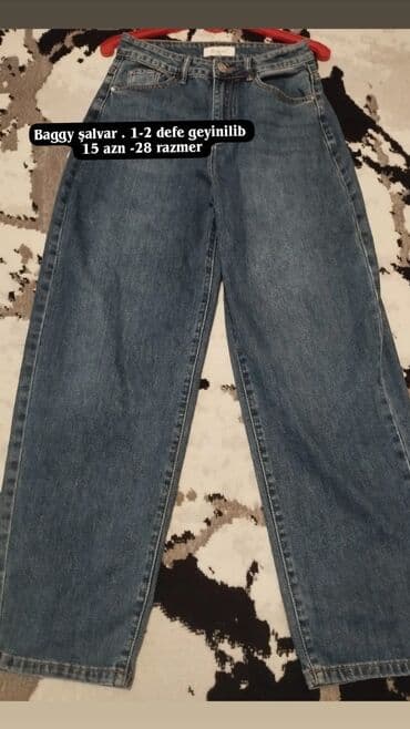 Baggy jeans1-2 defe geyinilib,28 razmer,10 AZN lalafo.az -da Baggy jeans1-2 defe geyinilib,28 razmer,10 AZN