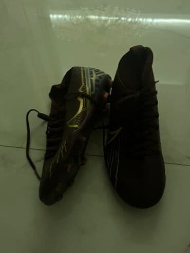 Butslar Ölçü: 39 lalafo.az -da Butslar Ölçü: 39