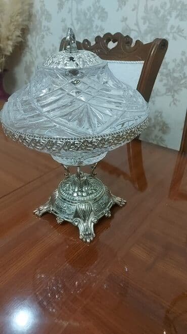 Qapaqlı dekorativ şirniyyat qabı / konfet qabı - Material: ağır lalafo.az -da Qapaqlı dekorativ şirniyyat qabı / konfet qabı - Material: ağır