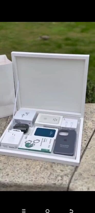 Apple aksesuarları üçün hədiyyə dəsti Dəst tərkibi (şəkillərdə lalafo.az -da Apple aksesuarları üçün hədiyyə dəsti Dəst tərkibi (şəkillərdə