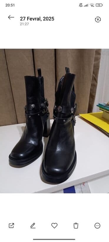 Qara dəri qadın botları - Model: biker/ankle boot üslubunda - Rəng lalafo.az -da Qara dəri qadın botları - Model: biker/ankle boot üslubunda - Rəng