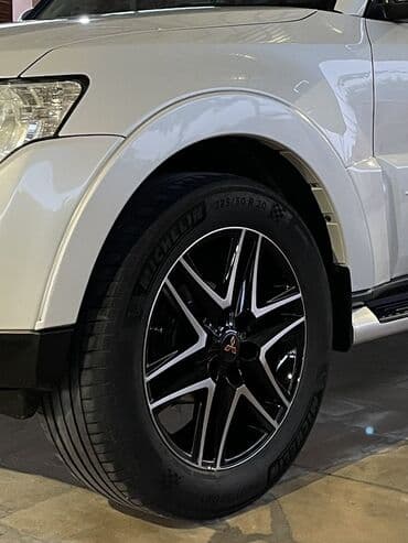 Disk təkər Mitsubishi 285 / 50 / R 20, 6 Boltlu lalafo.az -da Disk təkər Mitsubishi 285 / 50 / R 20, 6 Boltlu