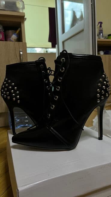 Ölçü: 39, rəng - Qara, Yeni lalafo.az -da Ölçü: 39, rəng - Qara, Yeni