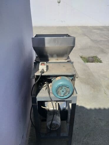 Sənaye tipli üyüdücü/dozajlı qırıcı aparat - Material qəbulu üçün lalafo.az -da Sənaye tipli üyüdücü/dozajlı qırıcı aparat - Material qəbulu üçün