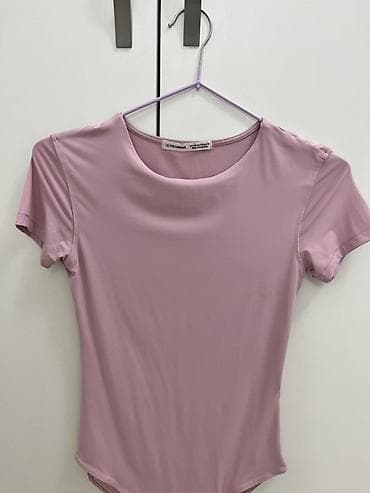 Məhsul: Qadın bədən köynəyi (bodysuit) - Rəng: Pudra/solğun çəhrayı - at lalafo.az Məhsul: Qadın bədən köynəyi (bodysuit) - Rəng: Pudra/solğun çəhrayı -